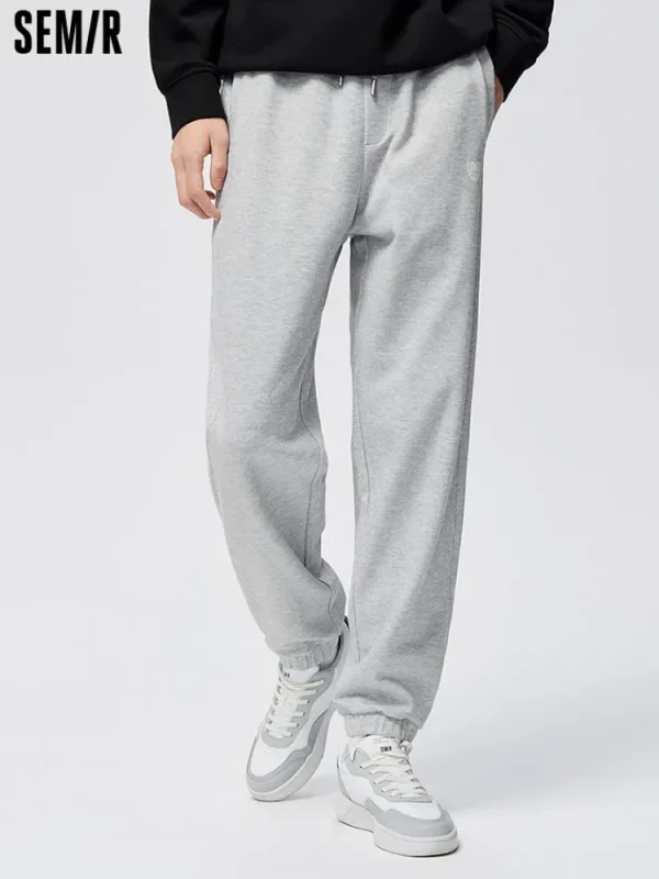 SEMIR Men's Twill Jacquard Interlock Fabric Solid Colour Fitted Knitted Jogging Pants