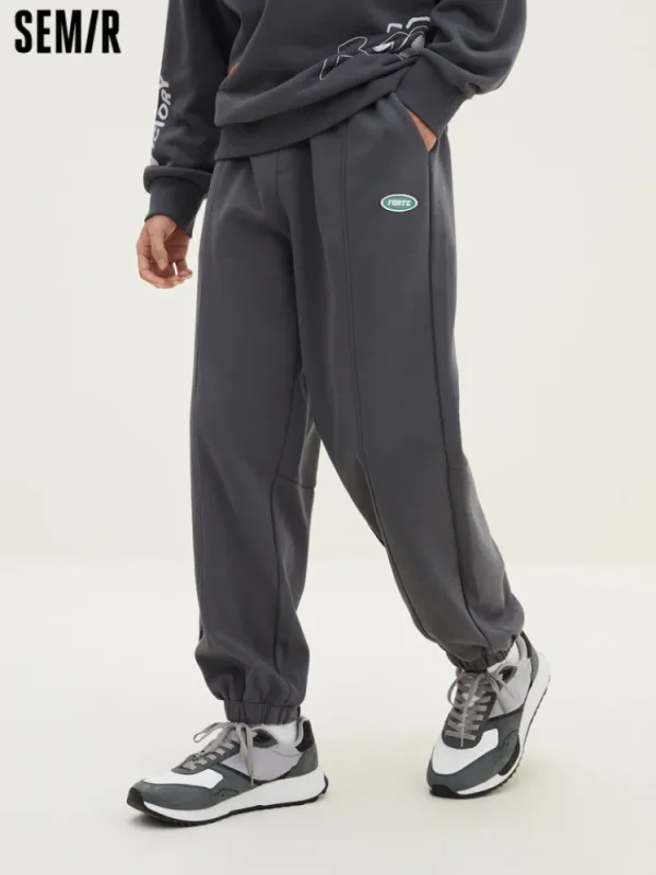 SEMIR Men's UT Interlock 3D Badge Loose Knitted Jogging Pants