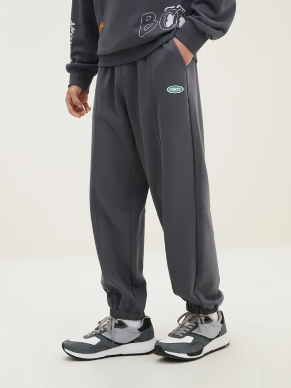 SEMIR Men's UT Interlock 3D Badge Loose Knitted Jogging Pants