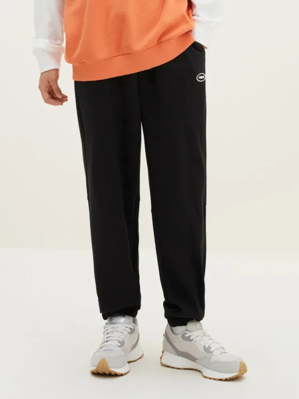 SEMIR Men's UT Interlock 3D Badge Loose Knitted Jogging Pants