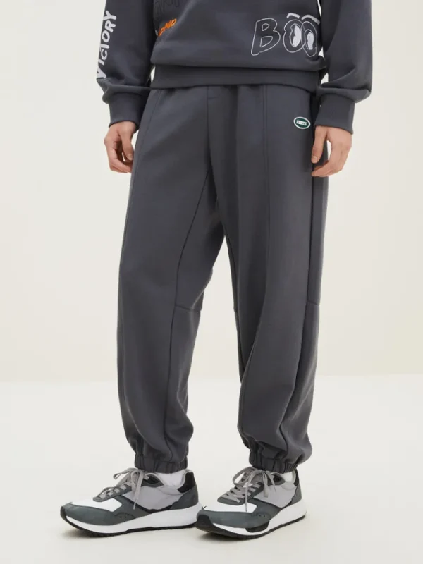 SEMIR Men's UT Interlock 3D Badge Loose Knitted Jogging Pants