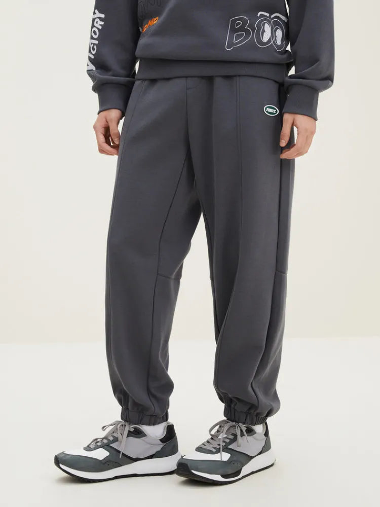 mens_ut_interlock_d_badge_2-3.webp SEMIR Men's UT Interlock 3D Badge Loose Knitted Jogging Pants
