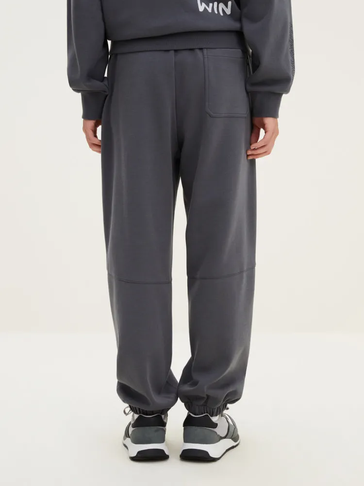 mens_ut_interlock_d_badge_3-3.webp SEMIR Men's UT Interlock 3D Badge Loose Knitted Jogging Pants