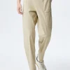 SEMIR Men's Yarn-dyed Jacquard Comfort and Cool Easy-care Antibacterial Tapered Pants